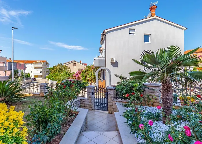 1 Bedroom Cozy In Medulin